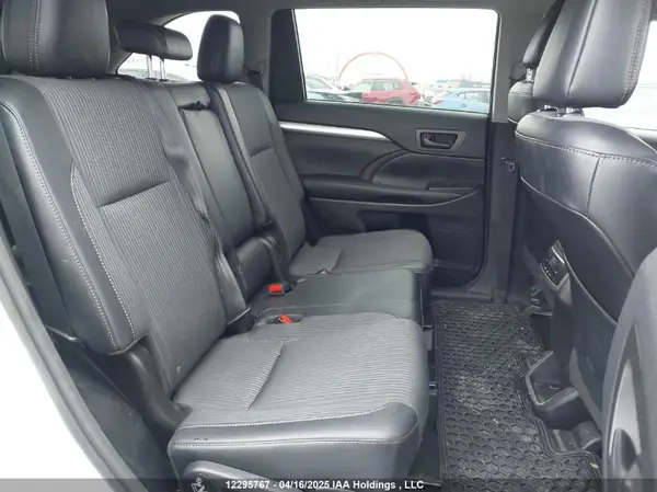 5TDBKRFH7GS336157 2016 TOYOTA HIGHLANDER - Image 8