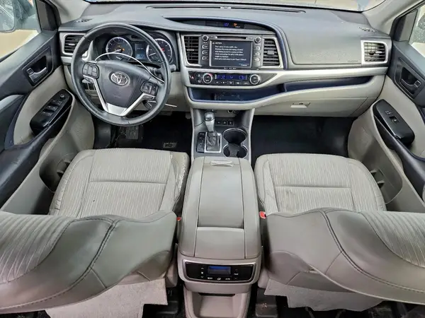 5TDBKRFH7GS342458 2016 TOYOTA HIGHLANDER - Image 8