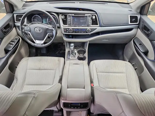 5TDBKRFH7GS355890 2016 TOYOTA HIGHLANDER - Image 8