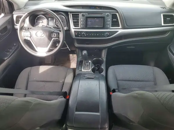5TDBKRFH8GS265583 2016 TOYOTA HIGHLANDER - Image 8