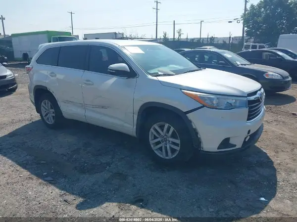 5TDBKRFH8GS281511 2016 TOYOTA HIGHLANDER - Image 1