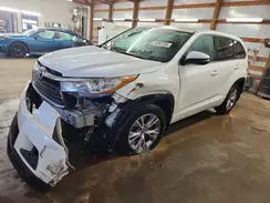 5TDBKRFH8GS330075 2016 TOYOTA HIGHLANDER