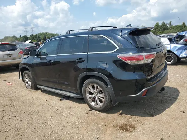 5TDBKRFH8GS334210 2016 TOYOTA HIGHLANDER - Image 2