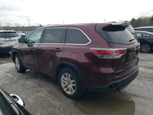 5TDBKRFH8GS352691 2016 TOYOTA HIGHLANDER - Image 2