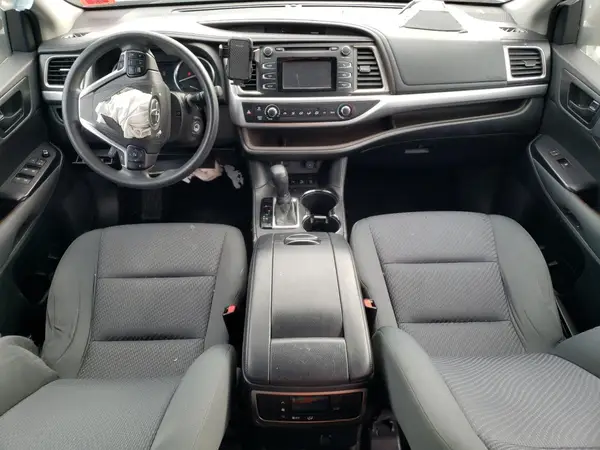 5TDBKRFH8GS352691 2016 TOYOTA HIGHLANDER - Image 8