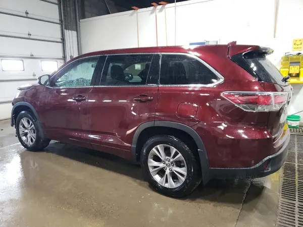 5TDBKRFH9GS249649 2016 TOYOTA HIGHLANDER - Image 2