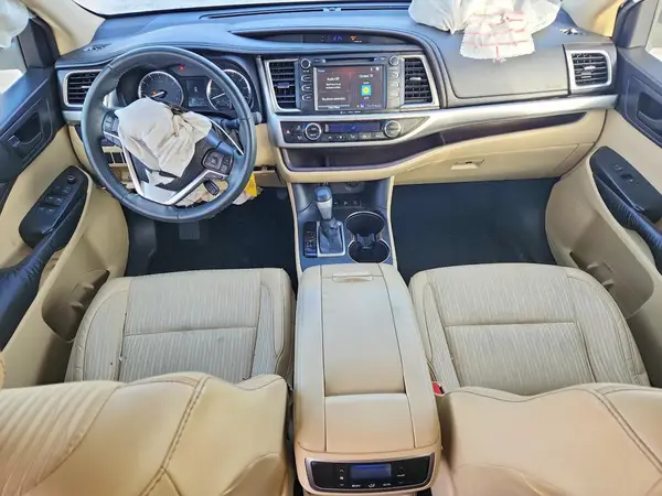 5TDBKRFH9GS251837 2016 TOYOTA HIGHLANDER - Image 8