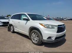 5TDBKRFH9GS256486 2016 TOYOTA HIGHLANDER