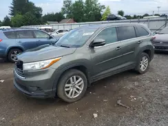 5TDBKRFH9GS285356 2016 TOYOTA HIGHLANDER