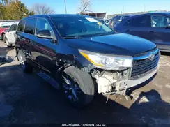 5TDBKRFH9GS287964 2016 TOYOTA HIGHLANDER