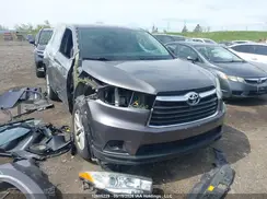 5TDBKRFH9GS300468 2016 TOYOTA HIGHLANDER