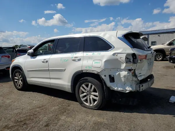 5TDBKRFH9GS330909 2016 TOYOTA HIGHLANDER - Image 2