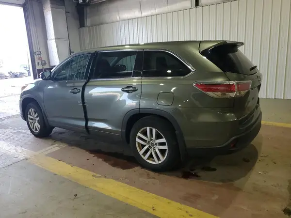 5TDBKRFH9GS341277 2016 TOYOTA HIGHLANDER - Image 2