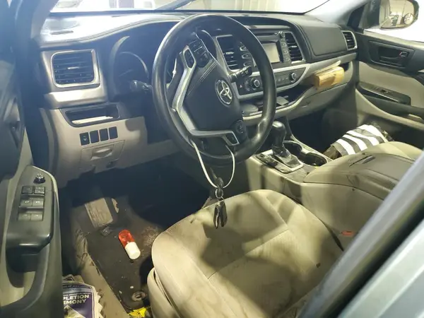 5TDBKRFH9GS341277 2016 TOYOTA HIGHLANDER - Image 8