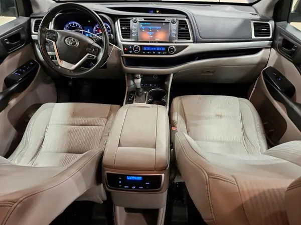5TDBKRFH9GS352554 2016 TOYOTA HIGHLANDER - Image 8