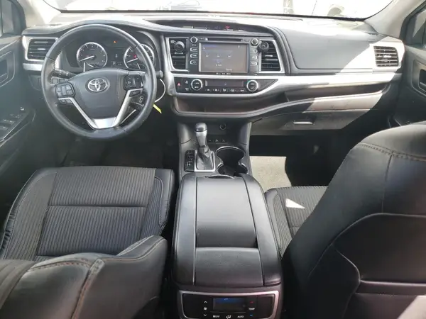 5TDBKRFH9GS353302 2016 TOYOTA HIGHLANDER - Image 8