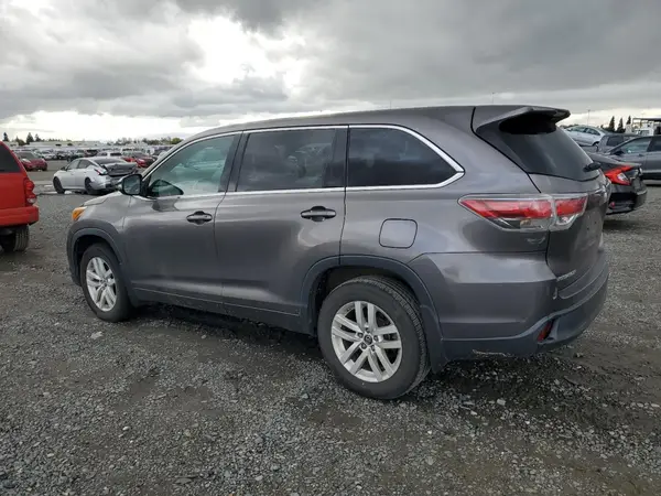 5TDBKRFH9GS354370 2016 TOYOTA HIGHLANDER - Image 2
