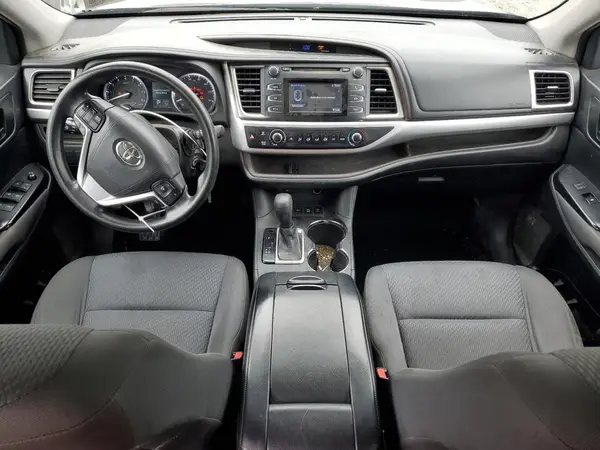 5TDBKRFH9GS354370 2016 TOYOTA HIGHLANDER - Image 8