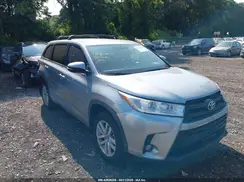 5TDBKRFHXGS232584 2016 TOYOTA HIGHLANDER