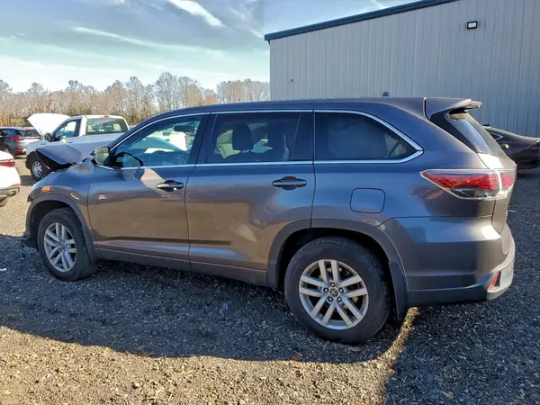 5TDBKRFHXGS275810 2016 TOYOTA HIGHLANDER - Image 2