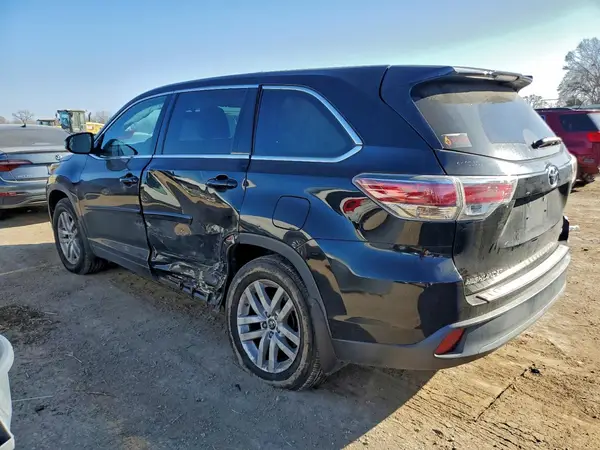 5TDBKRFHXGS284118 2016 TOYOTA HIGHLANDER - Image 2