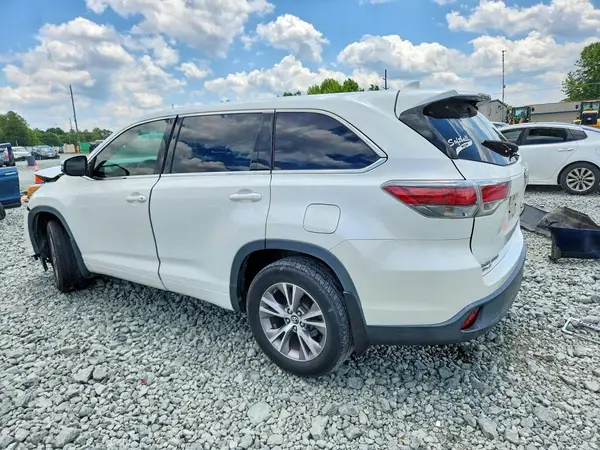 5TDBKRFHXGS305727 2016 TOYOTA HIGHLANDER - Image 2