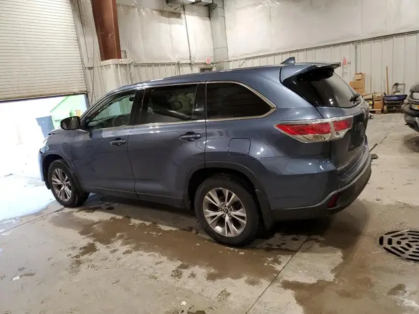 5TDBKRFHXGS311706 2016 TOYOTA HIGHLANDER - Image 2