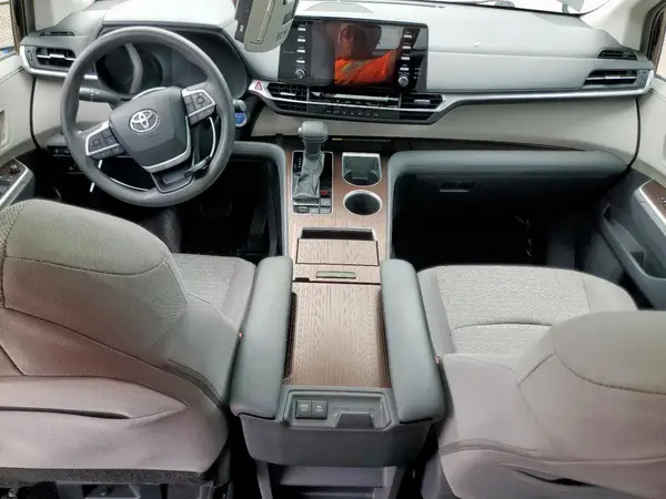 5TDBRKEC0MS036240 2021 TOYOTA SIENNA - Image 8
