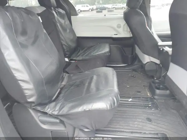 5TDBRKEC0SS232921 2025 TOYOTA SIENNA - Image 8