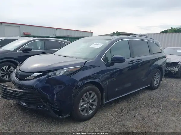 5TDBRKEC0SS259777 2025 TOYOTA SIENNA - Image 2