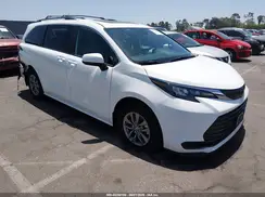 5TDBRKEC0SS261707 2025 TOYOTA SIENNA