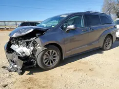 5TDBRKEC1MS055413 2021 TOYOTA SIENNA