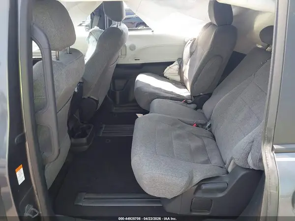 5TDBRKEC1SS248481 2025 TOYOTA SIENNA - Image 8