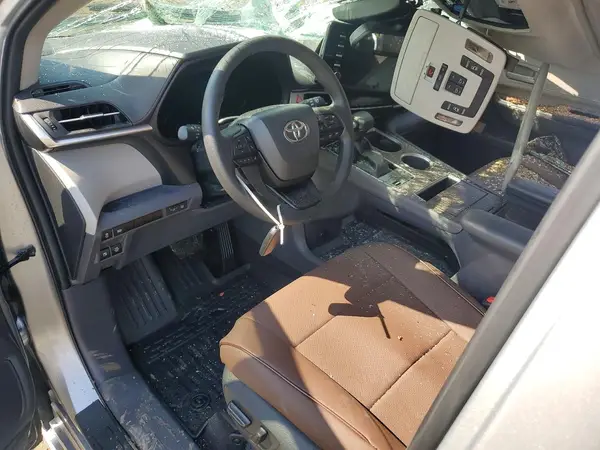 5TDBRKEC2PS143391 2023 TOYOTA SIENNA - Image 8