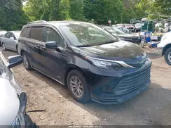 5TDBRKEC3MS049189 2021 TOYOTA SIENNA