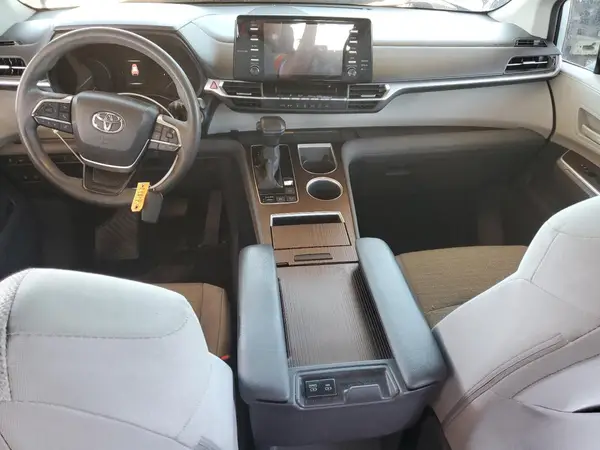 5TDBRKEC3MS068342 2021 TOYOTA SIENNA - Image 8