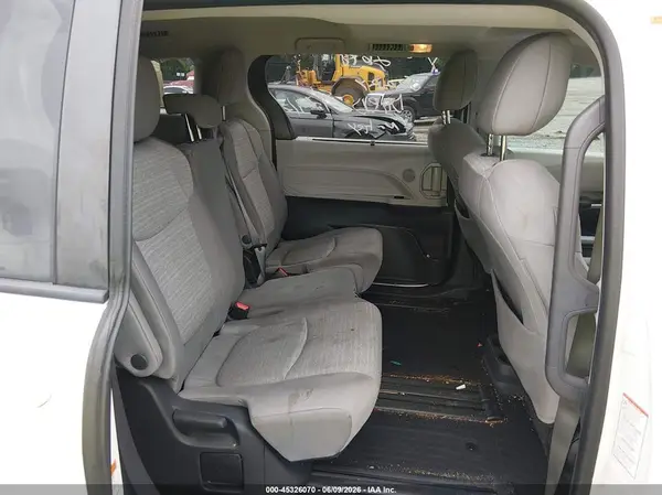 5TDBRKEC3NS102698 2022 TOYOTA SIENNA - Image 8