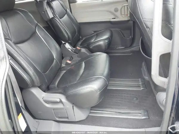 5TDBRKEC4MS005427 2021 TOYOTA SIENNA - Image 8