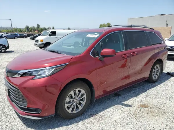 5TDBRKEC4NS102807 2022 TOYOTA SIENNA - Image 1