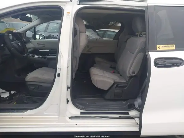 5TDBRKEC5NS133726 2022 TOYOTA SIENNA - Image 8