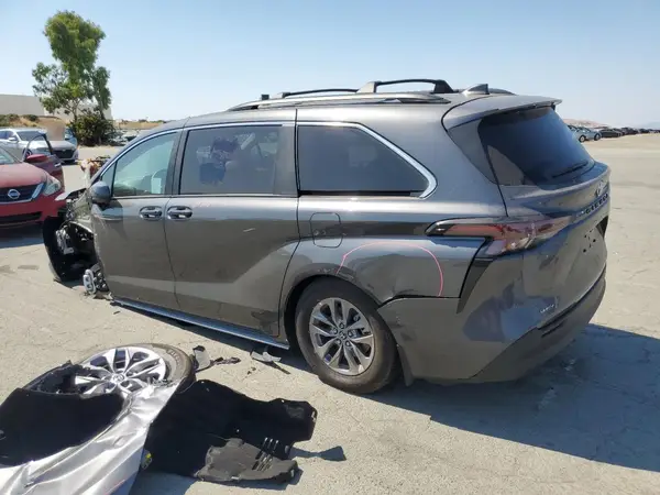 5TDBRKEC5SS253859 2025 TOYOTA SIENNA - Image 2