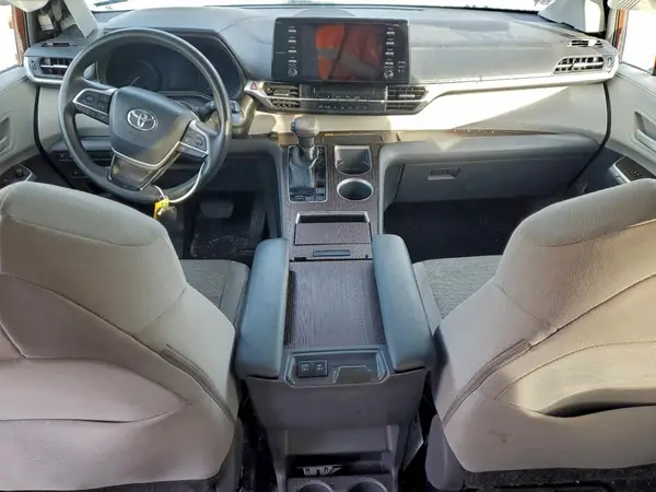 5TDBRKEC7MS006393 2021 TOYOTA SIENNA - Image 8