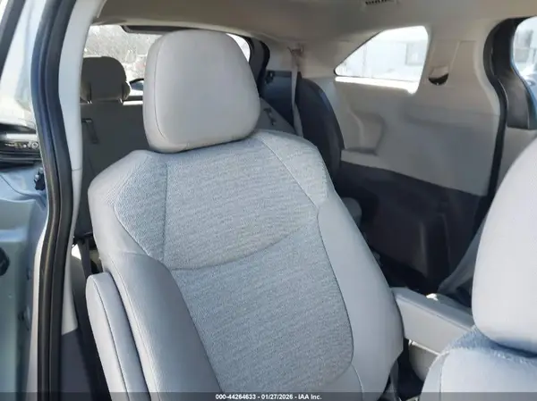 5TDBRKEC7MS032685 2021 TOYOTA SIENNA - Image 8