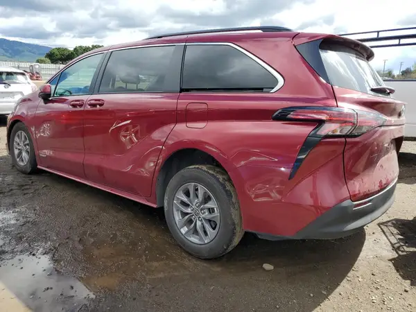 5TDBRKEC7MS066674 2021 TOYOTA SIENNA - Image 2