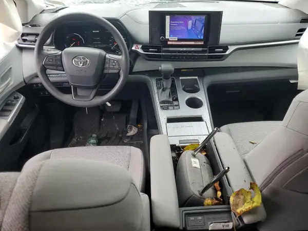 5TDBRKEC7SS261686 2025 TOYOTA SIENNA - Image 8