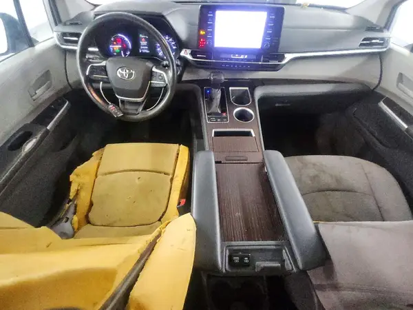 5TDBRKEC8MS021713 2021 TOYOTA SIENNA - Image 8
