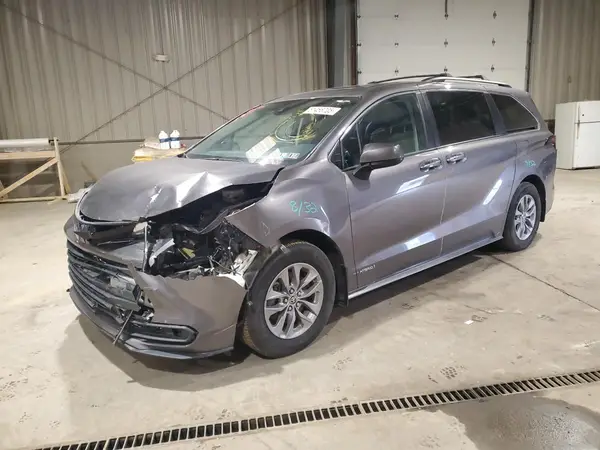 5TDBRKEC8MS059247 2021 TOYOTA SIENNA - Image 1