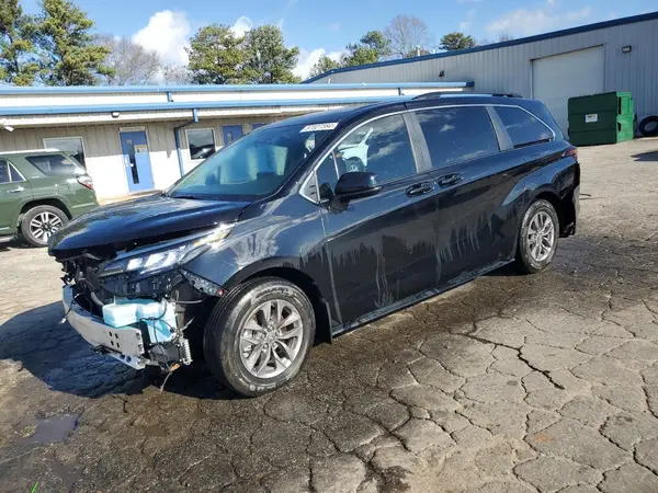 5TDBRKEC8PS147123 2023 TOYOTA SIENNA - Image 1