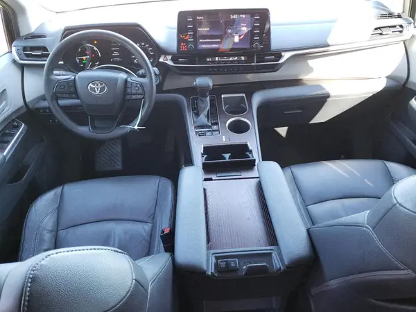 5TDBRKEC8PS147123 2023 TOYOTA SIENNA - Image 8