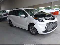 5TDBRKEC8PS178940 2023 TOYOTA SIENNA